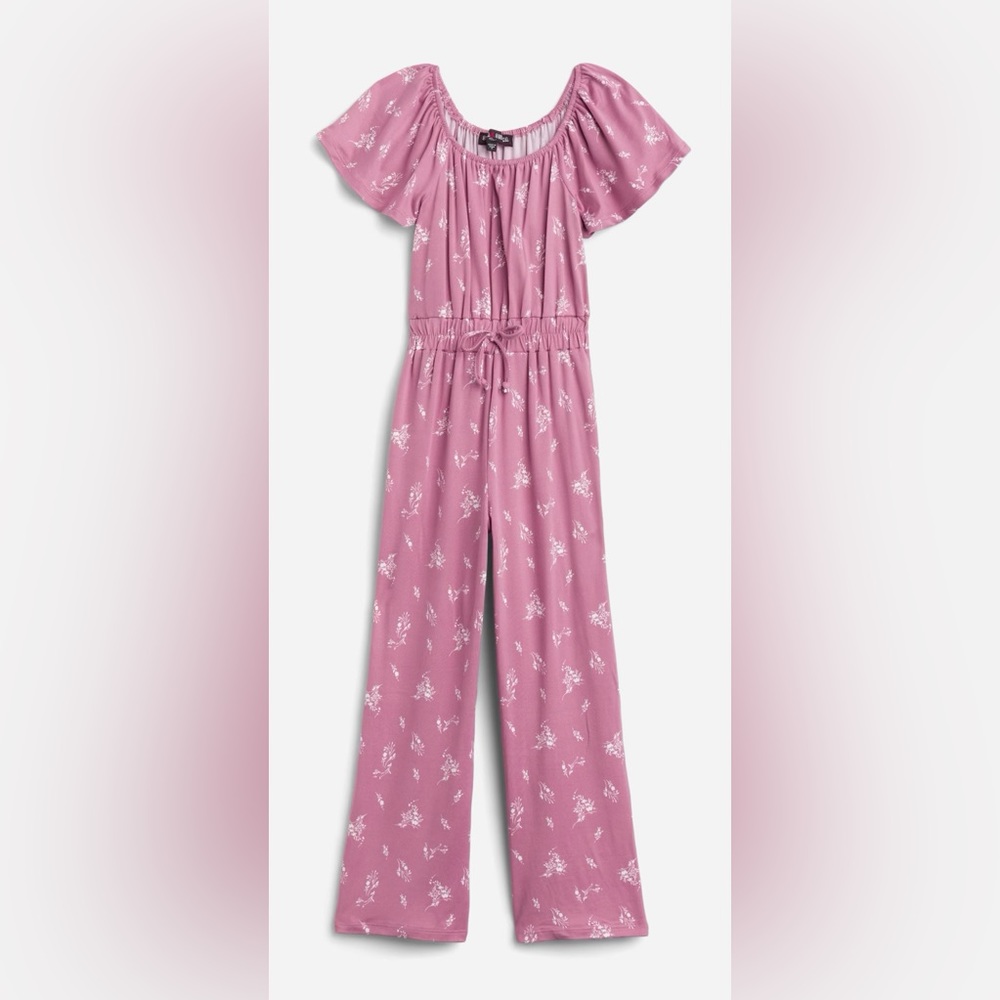 STELLA & SIENNA - Helia Flutter Sleeve Tie Waist Jumpsuit